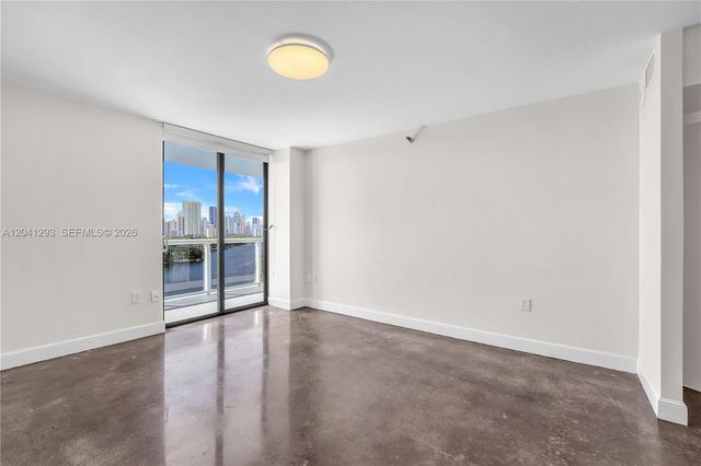 20515 E Country Club Dr 1245, Aventura, FL 33180