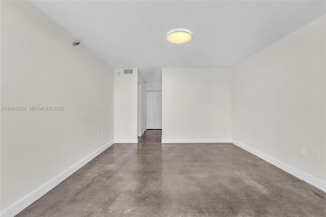 20515 E Country Club Dr 1245, Aventura, FL 33180