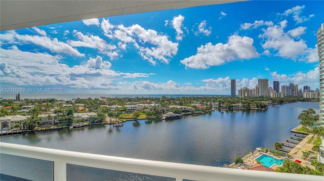 20515 E Country Club Dr 1245, Aventura, FL 33180
