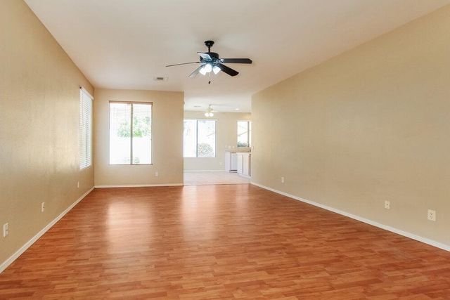 20734 N 94th Lane, Peoria, AZ 85382