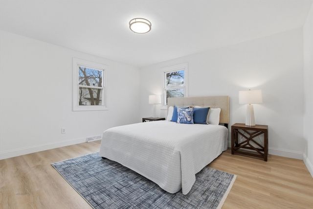 138 Forest St, Brockton, MA 02302