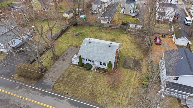 138 Forest St, Brockton, MA 02302