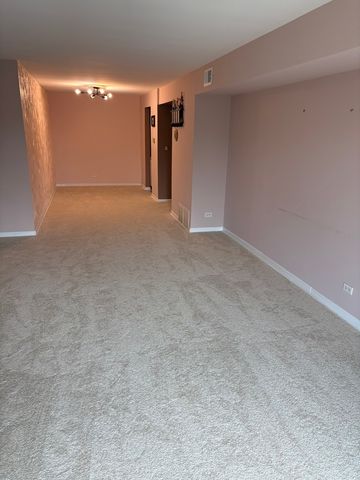 7 Oak Creek Drive 3703, Buffalo Grove, IL 60089