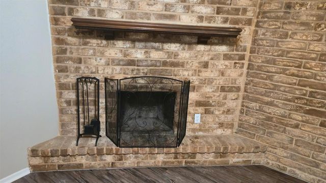 3878 Laura Leigh Drive, Friendswood, TX 77546