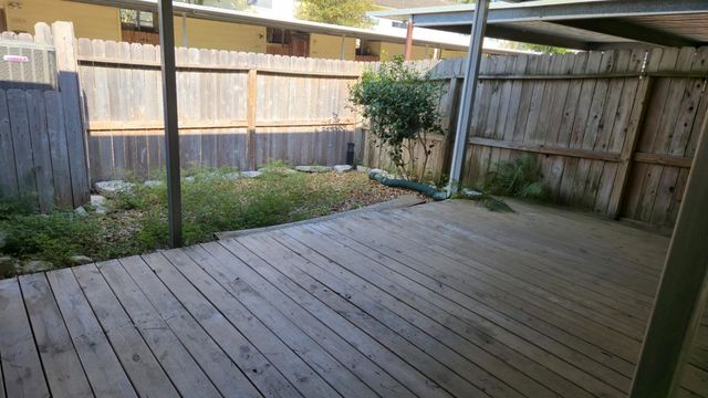 3878 Laura Leigh Drive, Friendswood, TX 77546