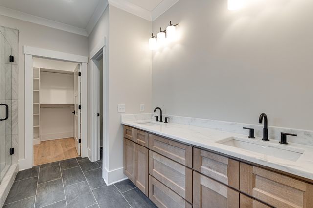 7433 Paxton Circle, Hixson, TN 37343