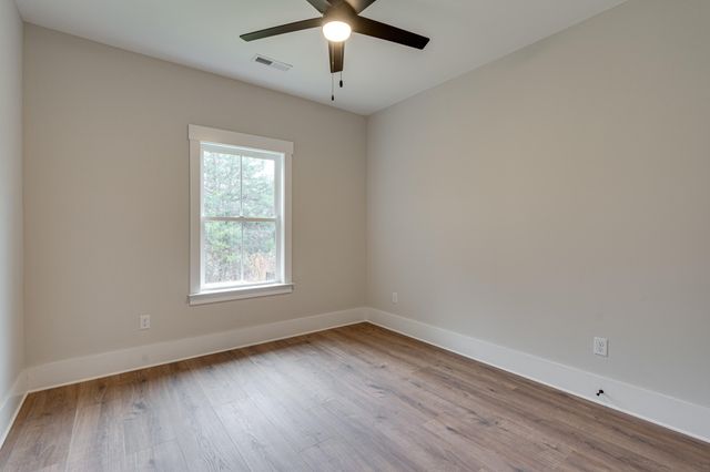 7433 Paxton Circle, Hixson, TN 37343