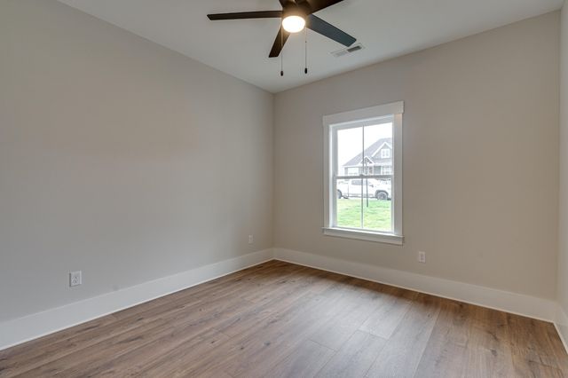 7433 Paxton Circle, Hixson, TN 37343