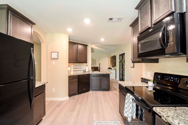 23044 Bellini Drive, Magnolia, TX 77355