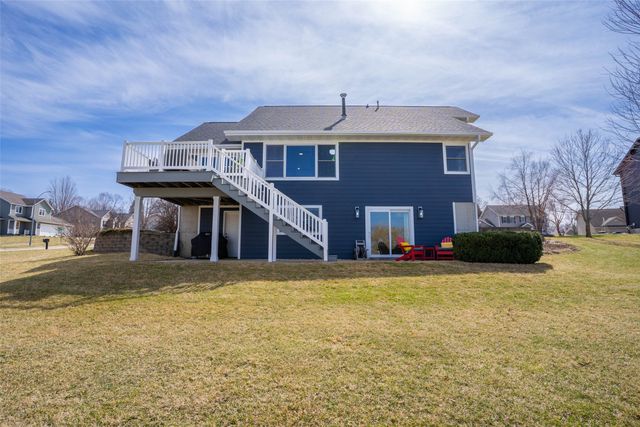 1202 Shadow Lane, Pella, IA 50219