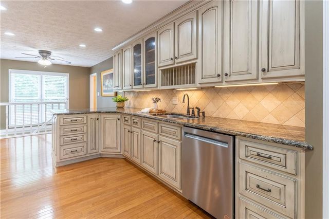 5144 Malisa Ridge, Oakwood, GA 30566