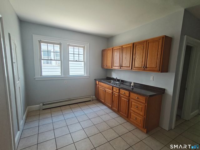 98 Anthony Street 1L, New Haven, CT 06515