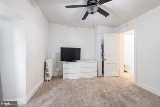 833 LINDEN AVE, York, PA 17404