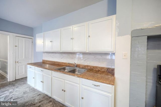 833 LINDEN AVE, York, PA 17404