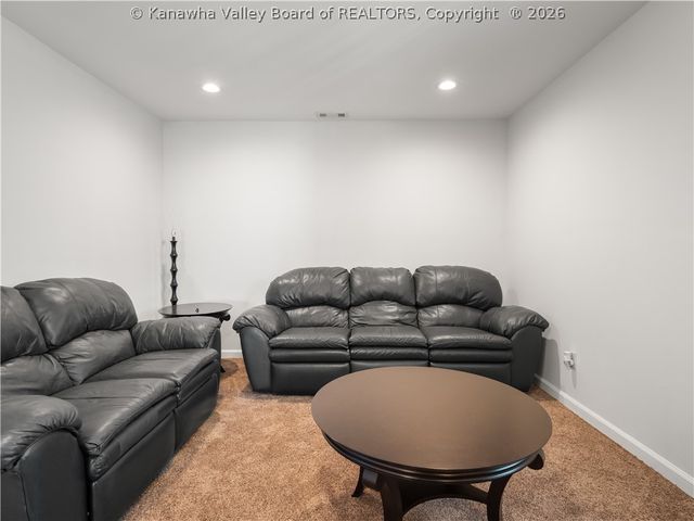 442 20th Street, Dunbar, WV 25064