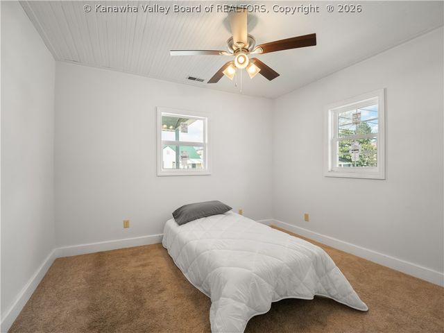 442 20th Street, Dunbar, WV 25064