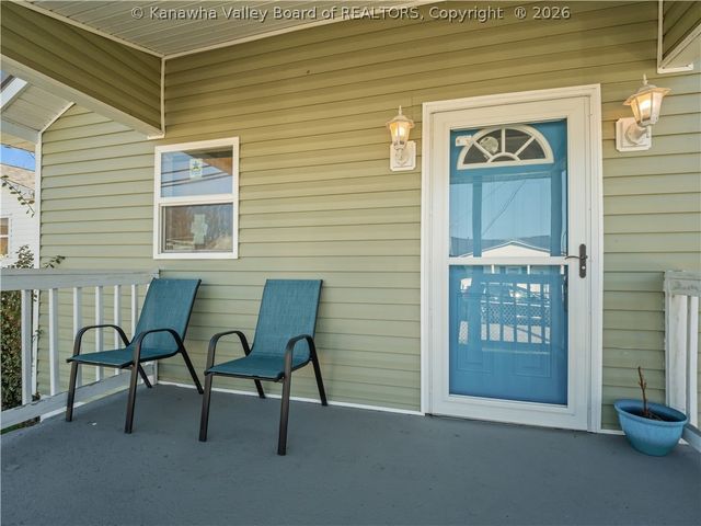 442 20th Street, Dunbar, WV 25064