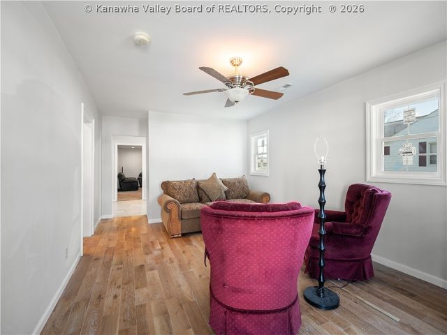 442 20th Street, Dunbar, WV 25064