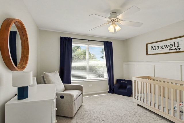1204 N Oakridge Court, Palatine, IL 60067