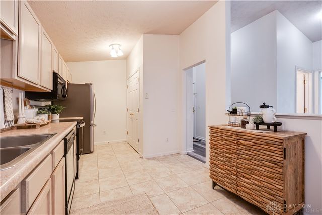 1770 Piper Lane 208, Dayton, OH 45440