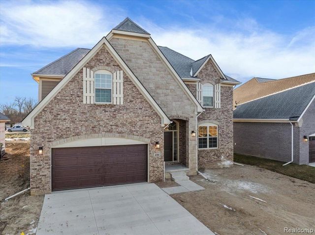 4060 Blossom Drive, Sterling Heights, MI 48314