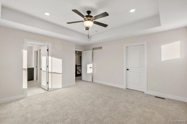 4060 Blossom Drive, Sterling Heights, MI 48314