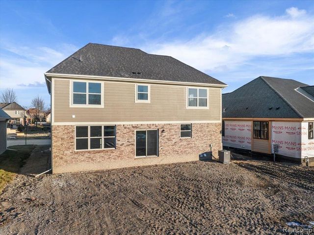 4060 Blossom Drive, Sterling Heights, MI 48314