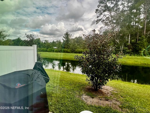 646 CELTIC Drive, Jacksonville, FL 32218