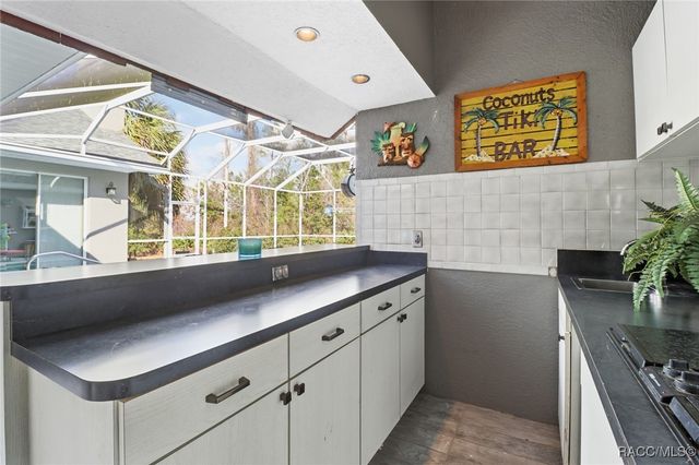 14 Tall Marigolds Court, Homosassa, FL 34446