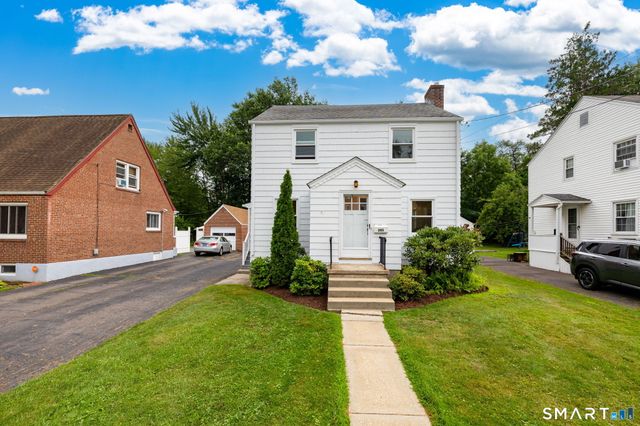 245 Freeman Street, Hartford, CT 06106