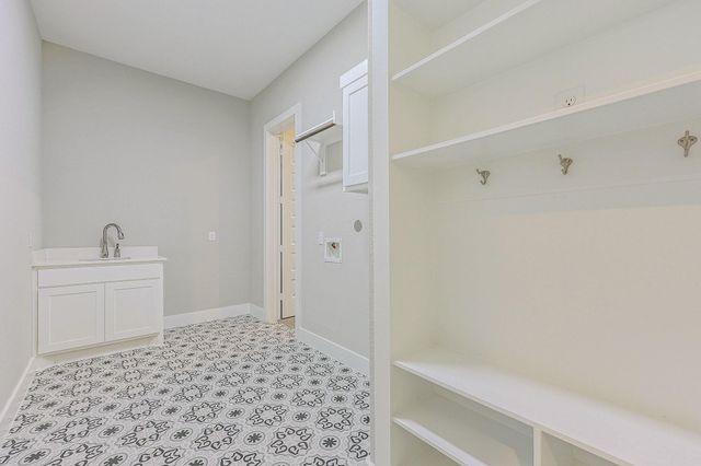 10334 Fountain Shore Drive, Missouri City, TX 77459