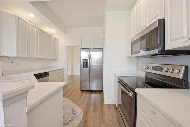 5120 Hyde Park CT 103, Fort Myers, FL 33912