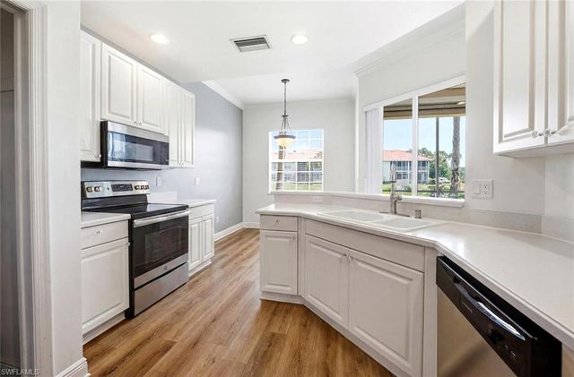 5120 Hyde Park CT 103, Fort Myers, FL 33912