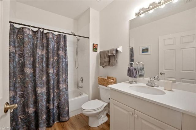 5120 Hyde Park CT 103, Fort Myers, FL 33912