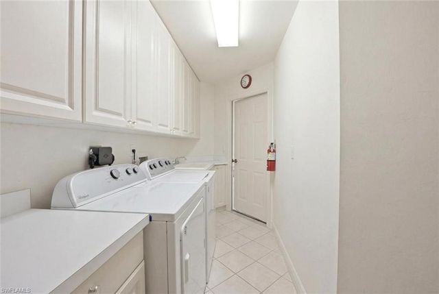 5120 Hyde Park CT 103, Fort Myers, FL 33912