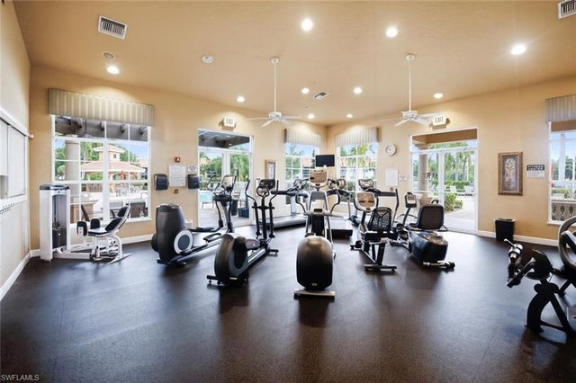 5120 Hyde Park CT 103, Fort Myers, FL 33912