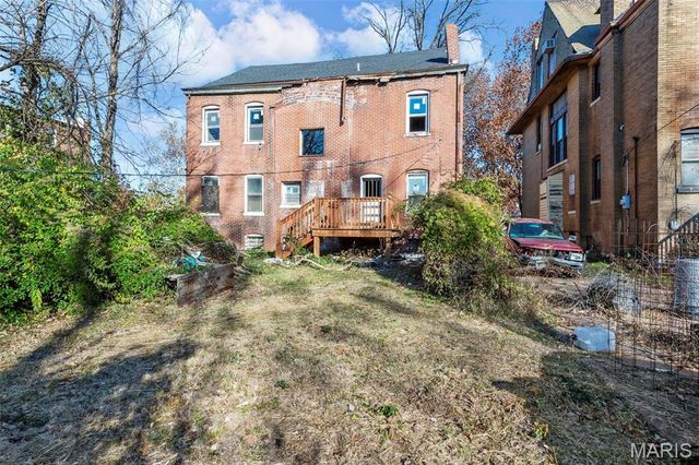 5872 Cabanne Avenue, St Louis, MO 63112