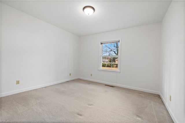 4208 Pineridge CT, Chesapeake, VA 23321