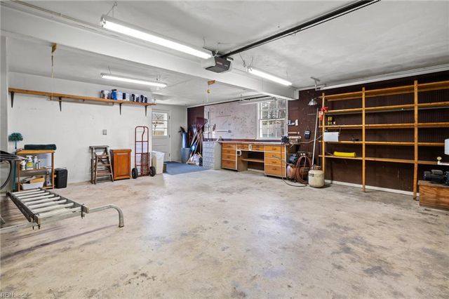 4208 Pineridge CT, Chesapeake, VA 23321