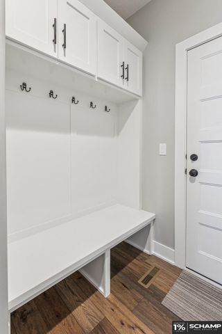 19022 Acorn Drive, Gretna, NE 68028