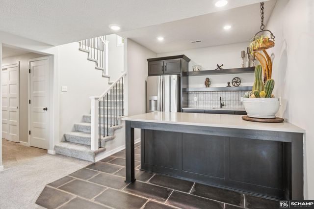 19022 Acorn Drive, Gretna, NE 68028