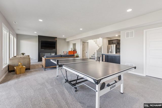 19022 Acorn Drive, Gretna, NE 68028