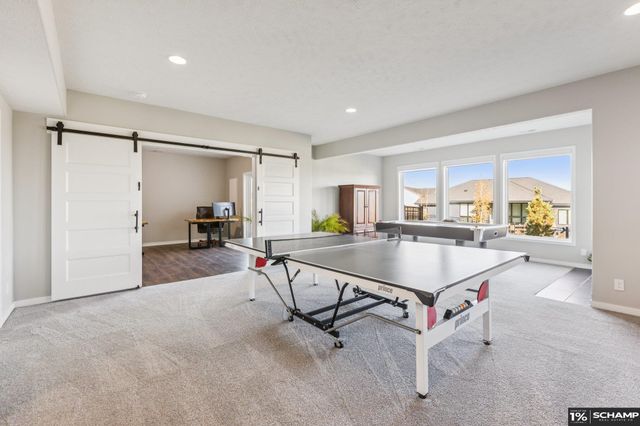 19022 Acorn Drive, Gretna, NE 68028