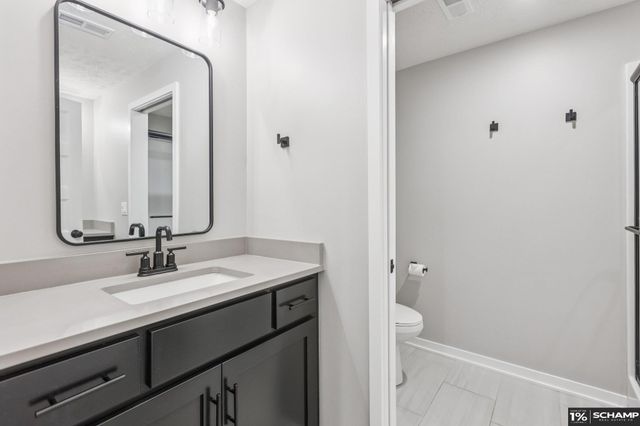 19022 Acorn Drive, Gretna, NE 68028