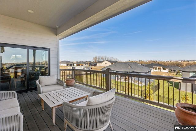 19022 Acorn Drive, Gretna, NE 68028