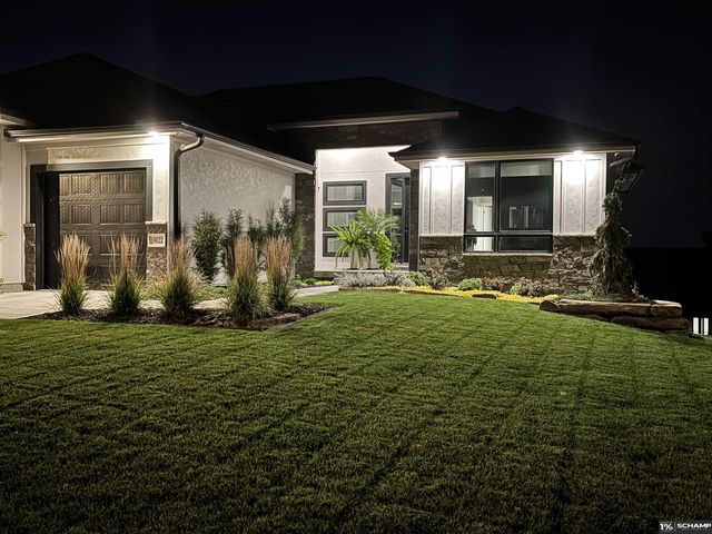 19022 Acorn Drive, Gretna, NE 68028