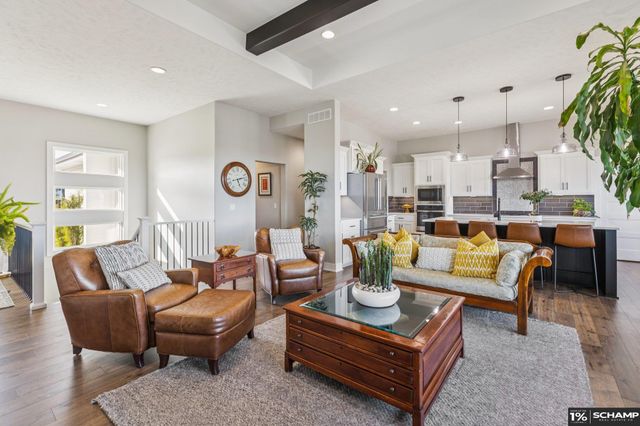 19022 Acorn Drive, Gretna, NE 68028