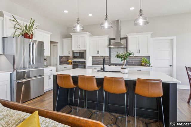 19022 Acorn Drive, Gretna, NE 68028