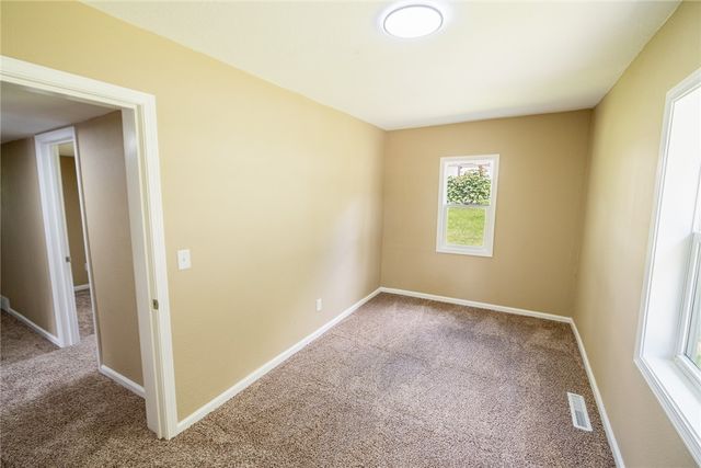 621 Water Street, Kellogg, IA 50135