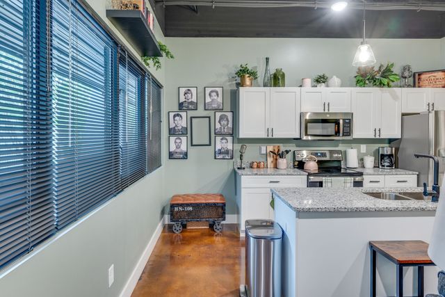 293 Plus Park Blvd Unit 218, Nashville, TN 37217